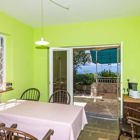 Seaside Трогір